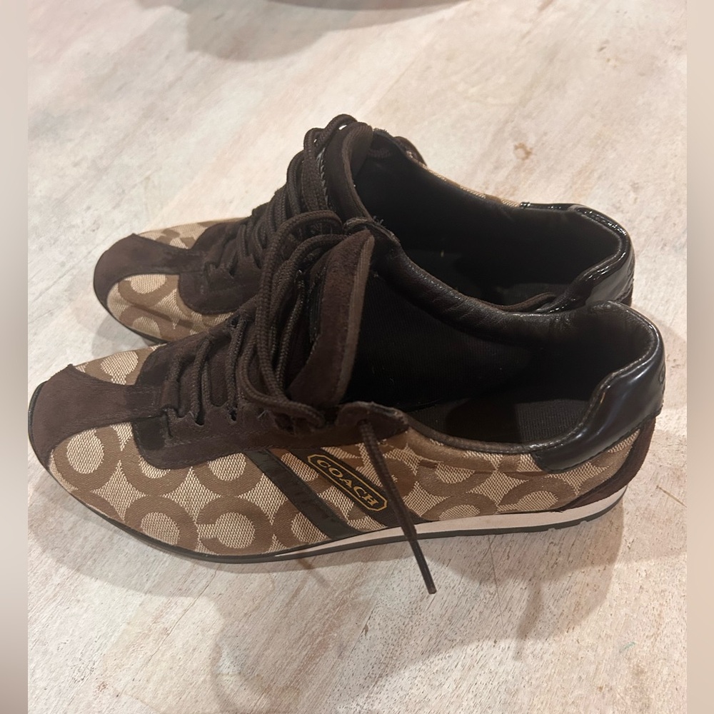 🤎🐻 Like New 🐻🤎 Kathleen Classic Coach Monogram Tan & Brown Sneakers🐻🤎
